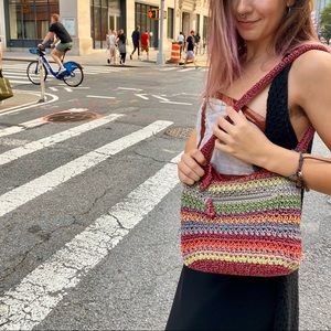 [SOLD] Colorful knitted Y2K purse 🌈👛